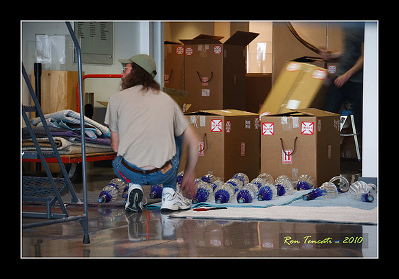 Packing up Chihuly Glass