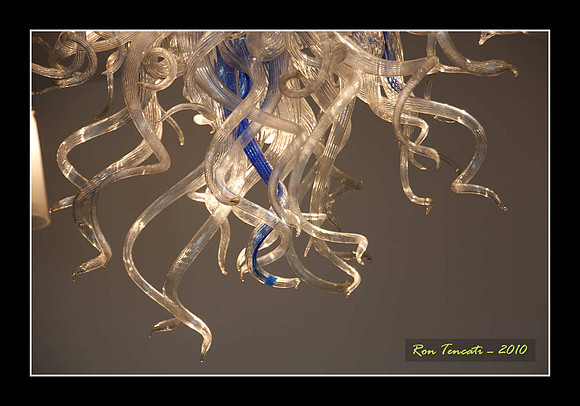 Packing up Chihuly Glass