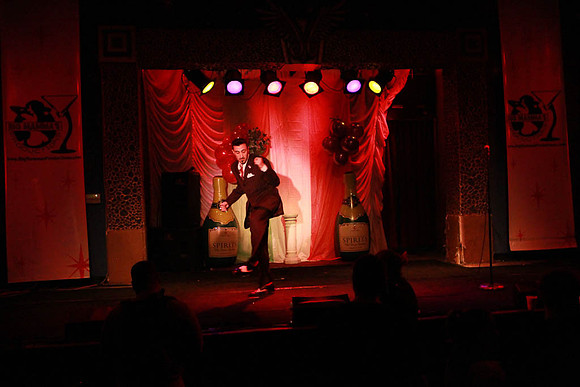 Roman Holiday Burlesque - Ron Tencati Photography