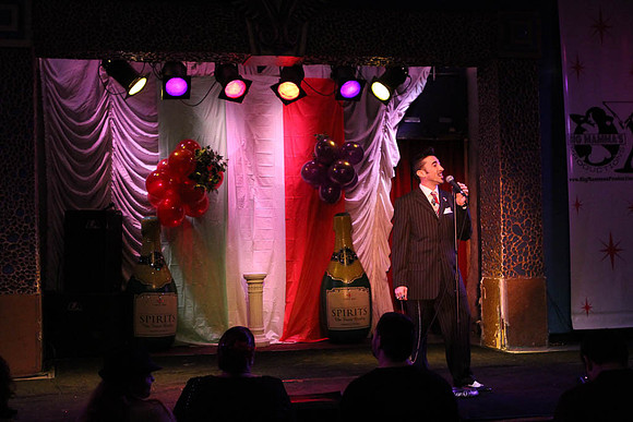 Roman Holiday Burlesque - Ron Tencati Photography