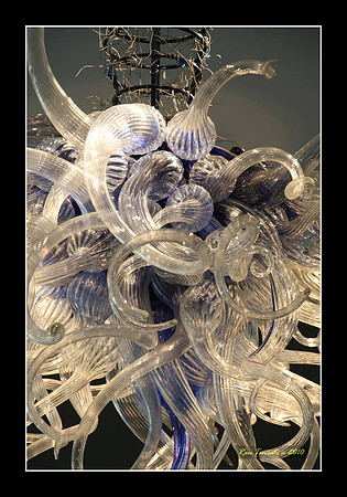 Packing up Chihuly Glass