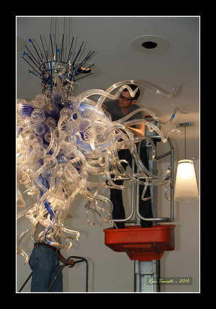 Packing up Chihuly Glass