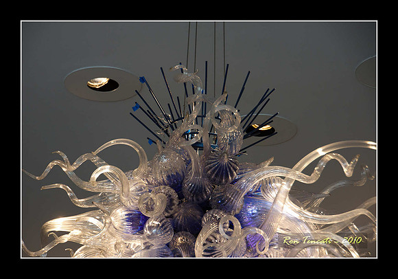 Packing up Chihuly Glass