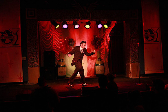 Roman Holiday Burlesque - Ron Tencati Photography