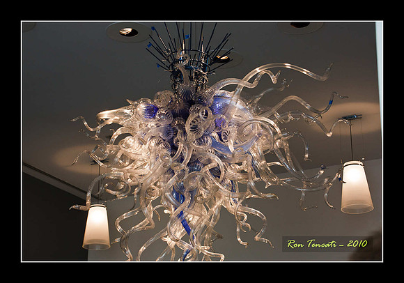 Packing up Chihuly Glass