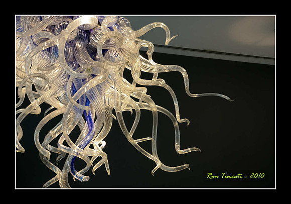 Packing up Chihuly Glass