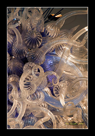 Packing up Chihuly Glass