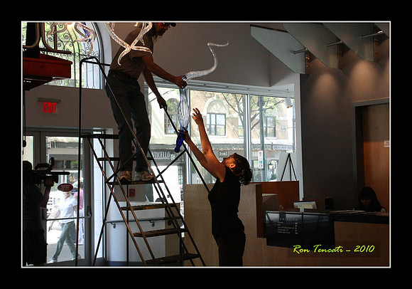 Packing up Chihuly Glass