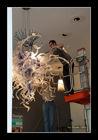 Packing up Chihuly Glass