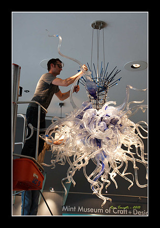 Packing up Chihuly Glass