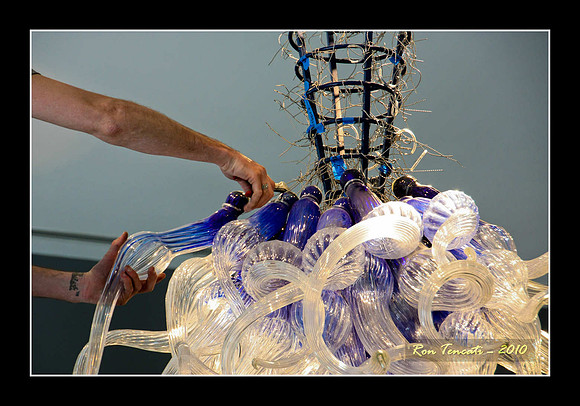 Packing up Chihuly Glass