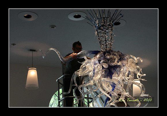 Packing up Chihuly Glass