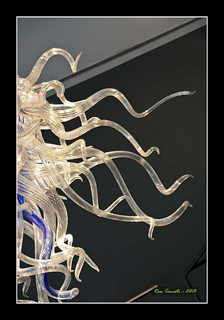 Packing up Chihuly Glass